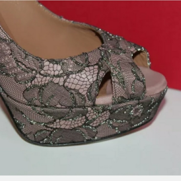 Valentino Rose Lace Platform Peep Toe Pumps - Picture 2 of 8